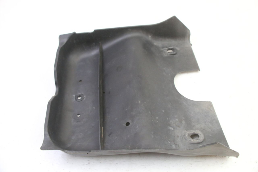 photo de SOTTOPEDANA PIAGGIO MP3 500 (2014 - 2017) - Primo piano tecnico