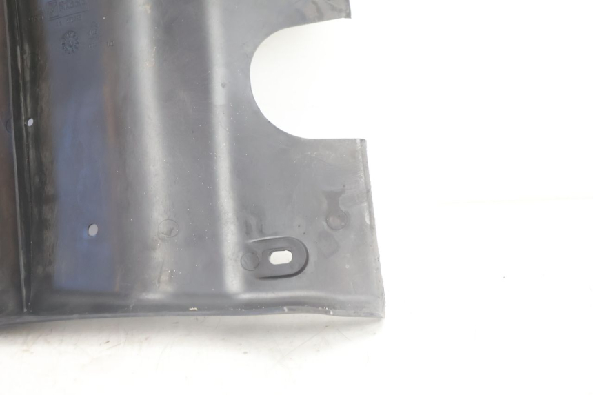photo de SOTTOPEDANA PIAGGIO MP3 500 (2011 - 2015) - Marcature e riferimenti originali