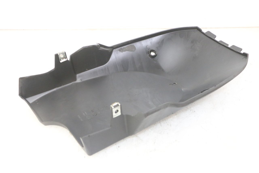 photo de SOTTOPEDANA PIAGGIO NRG POWER PUREJET 50 (2018 - 2021) - Zoom sullo stato d'uso