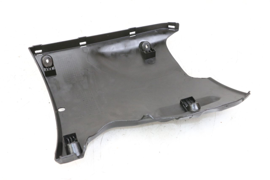 photo de SOTTOPEDANA PEUGEOT STREETZONE 4T 50 (2018 - 2023) - Dettaglio del componente