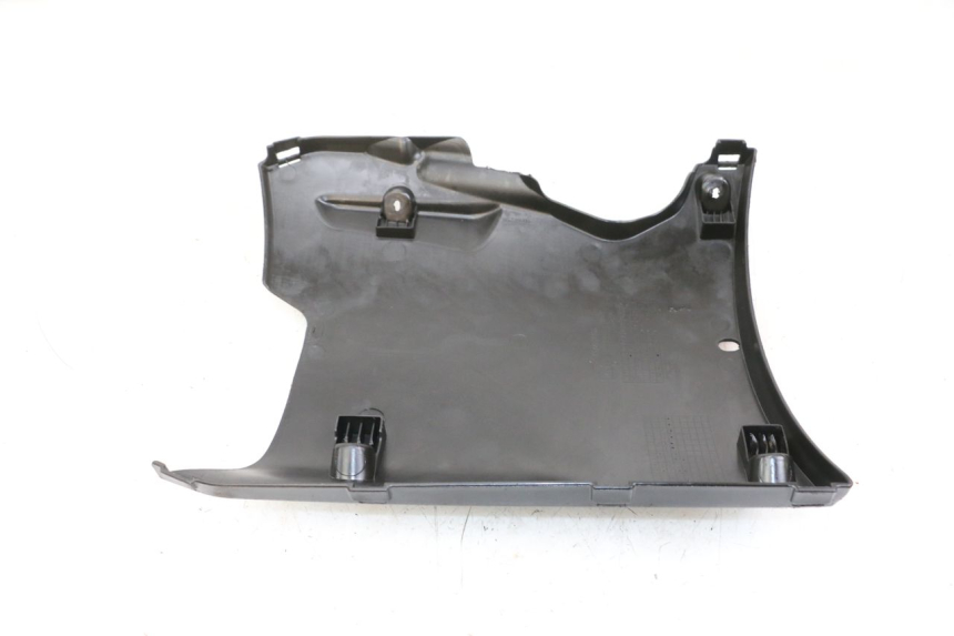 photo de SOTTOPEDANA PEUGEOT STREETZONE 4T 50 (2018 - 2023) - Zoom sullo stato d'uso