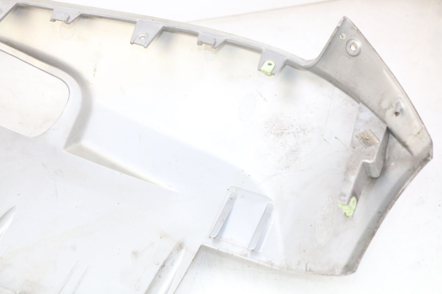 photo de FIANCHETTI INFERIORE PEUGEOT SATELIS 125 (2010 - 2012) - Primo piano tecnico