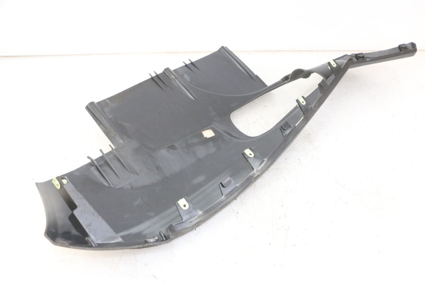 photo de SOTTOPEDANA PEUGEOT SATELIS 125 (2013 - 2018) - Dettaglio del componente