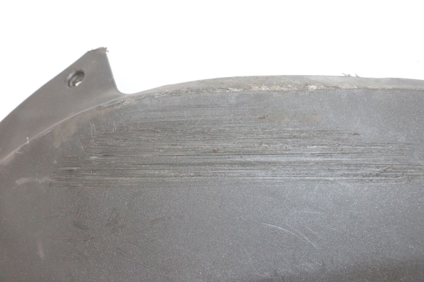 photo de SOTTOPEDANA PEUGEOT SATELIS 125 (2013 - 2018) - Dettagli dei punti di fissaggio