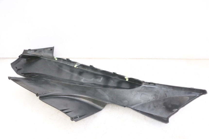 photo de SOTTOPEDANA PEUGEOT SATELIS 125 (2013 - 2018) - Marcature e riferimenti originali