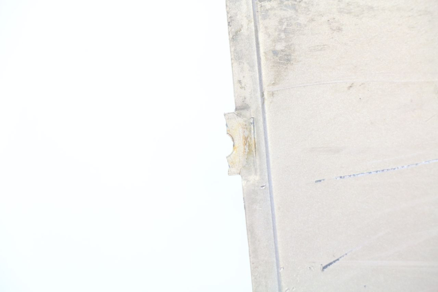 photo de Fondo cassa APRILIA SCARABEO GT 125 (1999 - 2007) - Marcature e riferimenti originali