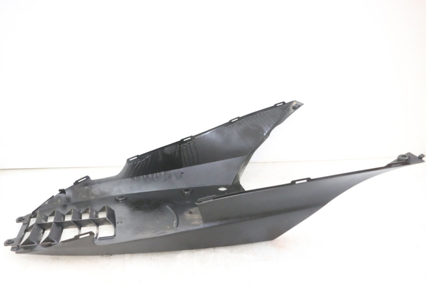 photo de SOTTOPEDANA SUZUKI BURGMAN 125 (2018 - 2021) - Dettaglio del componente