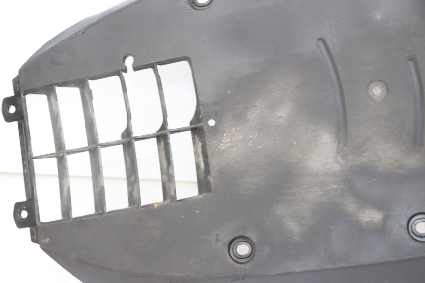 photo de SOTTOPEDANA SUZUKI BURGMAN 125 (2018 - 2021) - Primo piano ad alta risoluzione