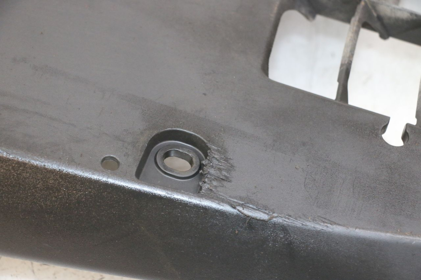 photo de SOTTOPEDANA SUZUKI BURGMAN 125 (2018 - 2021) - Marcature e riferimenti originali