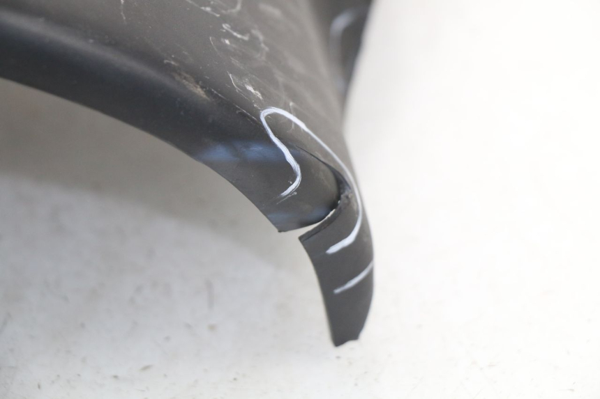 photo de SOTTOPEDANA YAMAHA TDM ABS 900 (2002 - 2014) - Stato della superficie e materiale