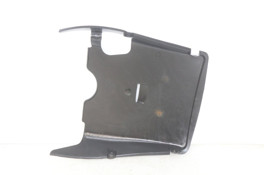 photo de FONDO SCATOLA PEUGEOT TWEET 125 (2018 - 2021) - Zoom sullo stato d'uso