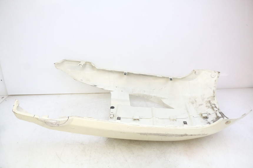 photo de SOTTOCARRO PEUGEOT VIVACITY NEW 4T 50 (2008 - 2017) - Stato della superficie e materiale