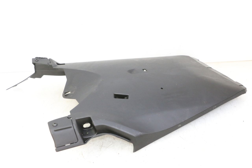 photo de SOTTOPEDANA YAMAHA XMAX X-MAX 125 (2021 - 2025) - Altra angolazione