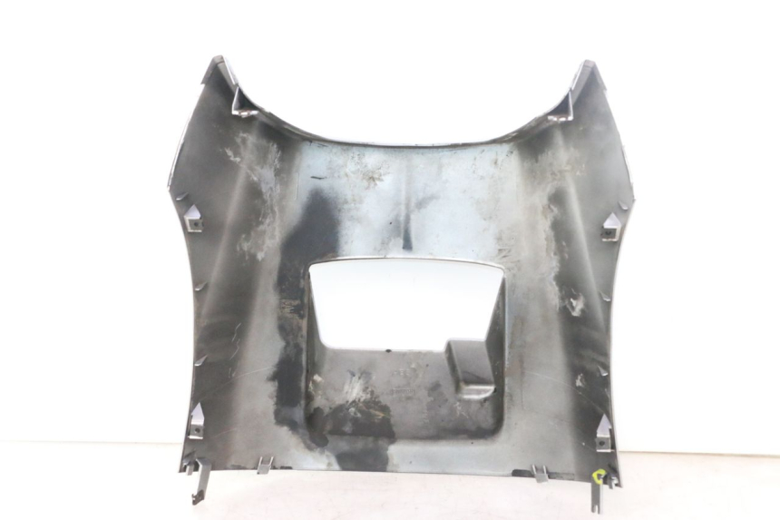 photo de FIANCHETTI INFERIORE YAMAHA YP MAJESTY 125 (2002 - 2006) - Caratteristiche distintive