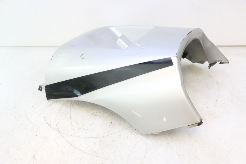 photo de FIANCHETTI INFERIORE YAMAHA YP MAJESTY 125 (2002 - 2006) - Zoom sullo stato d'uso