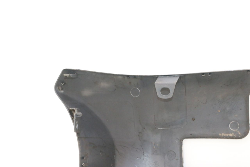 photo de SOTTOPEDANA PIAGGIO ZIP 4T 50 (2006 - 2017) - Caratteristiche distintive