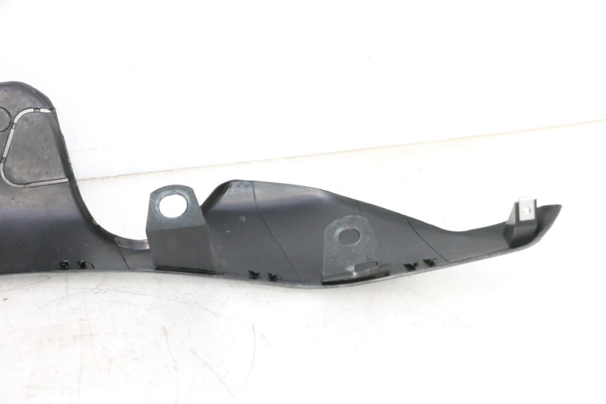 photo de SOTTOPEDANA PIAGGIO ZIP IGET 4T 50 (2021 - 2023) - Marcature e riferimenti originali