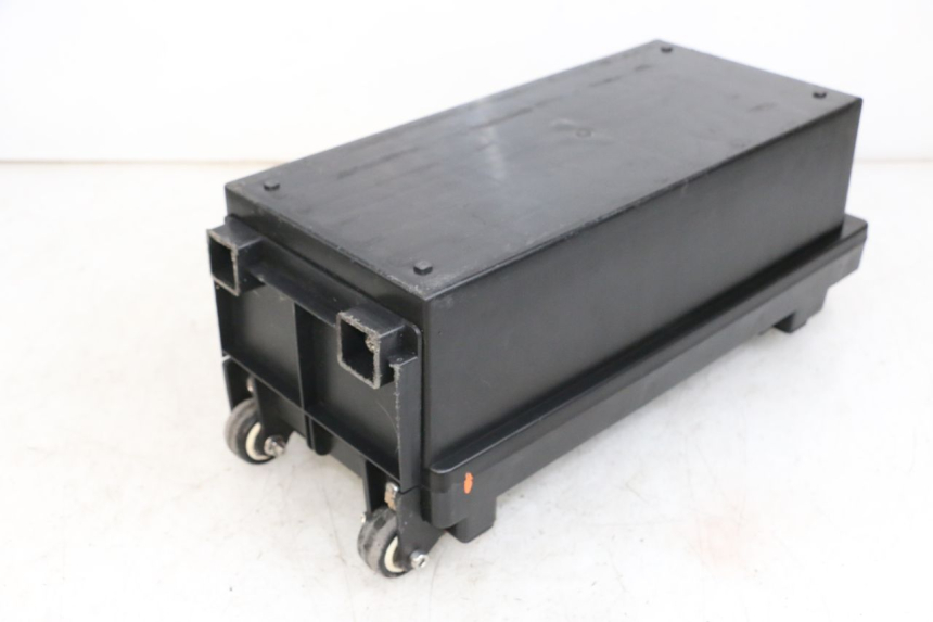 photo de BATTERIA E-MAX 80L 1 (2011 - 2014) - Caratteristiche distintive