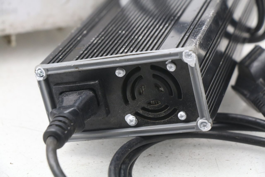 photo de BATTERIA ERIDER CARGO 1 (2009 - 2018) - Ispezione visiva dettagliata