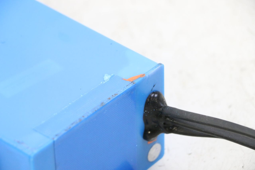 photo de BATTERIA URBANGLIDE E-CROSS PRO 1 - Vista d'insieme del prodotto