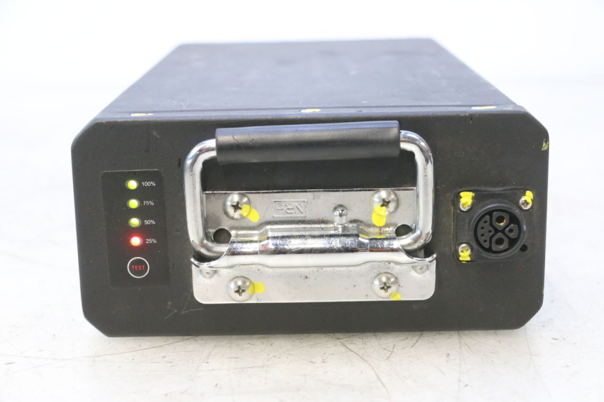 photo de BATTERIA WAYSCRAL E-START 1 (2018 - 2022) - Primo piano tecnico