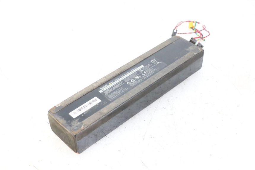 photo de BATTERIA SEGWAY NINEBOT E2 1 - Caratteristiche distintive