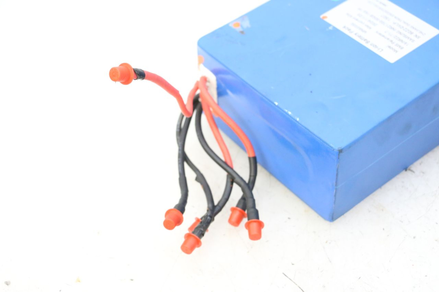 photo de BATTERIA DUALTRON VICTOR LIMITED 1 - Focus sulla struttura