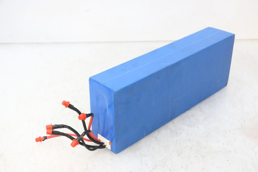 photo de BATTERIA DUALTRON VICTOR LIMITED 1 - Marcature e riferimenti originali