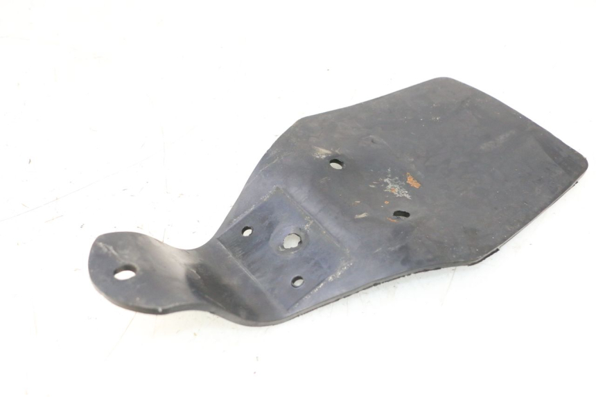 photo de PARAFANGO POSTERIORE PEUGEOT 103 SPX CLIP 50 (1989 - 1992) - Zoom sullo stato d'uso