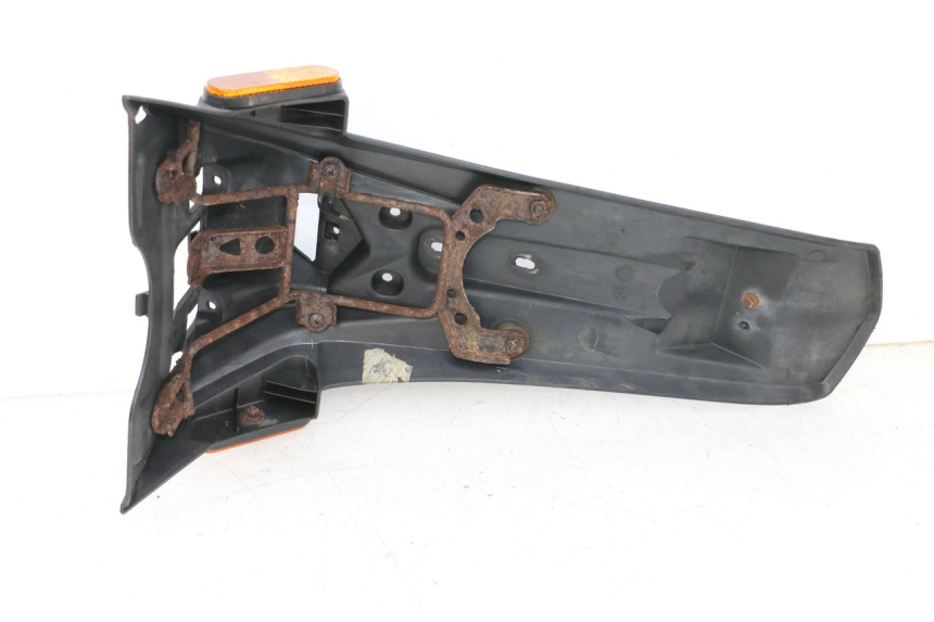 photo de PARAFANGO POSTERIORE KYMCO AGILITY CITY 4T 50 (2008 - 2016) - Zoom sullo stato d'uso