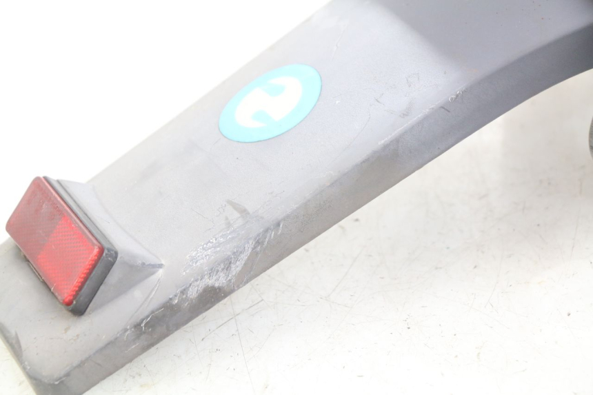 photo de PARAFANGO POSTERIORE ECCITY ARTELEC 670 1 (2013 - 2017) - Altra angolazione