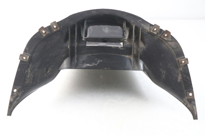 photo de Parafango posteriore APRILIA ATLANTIC 125 (2003 - 2009) - Zoom sullo stato d'uso