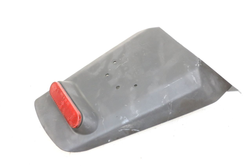 photo de PARAFANGO POSTERIORE MBK BOOSTER SPIRIT 50 (2004 - 2017) - Primo piano tecnico