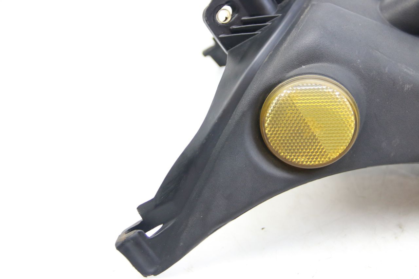 photo de PARAFANGO POSTERIORE DERBI BOULEVARD 50 (2009 - 2006) - Caratteristiche distintive