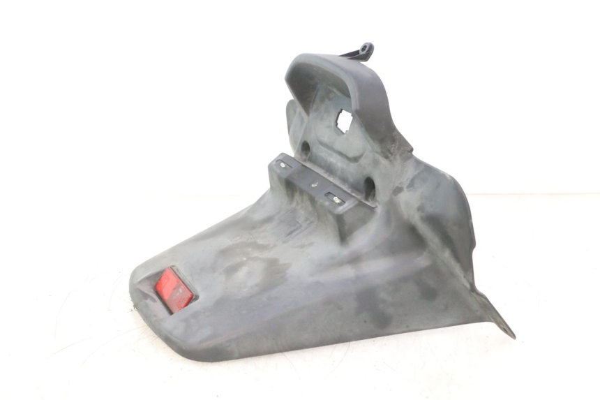 photo de PARAFANGO POSTERIORE SUZUKI BURGMAN EXECUTIVE ABS 650 (2006 - 2012) - Primo piano tecnico