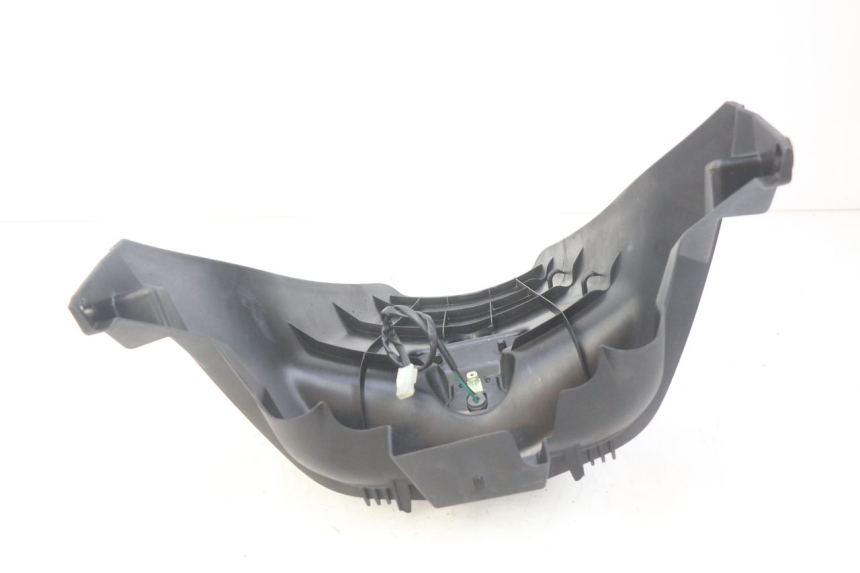 photo de PARAFANGO POSTERIORE PEUGEOT CITYSTAR 125 (2011 - 2017) - Dettaglio del componente