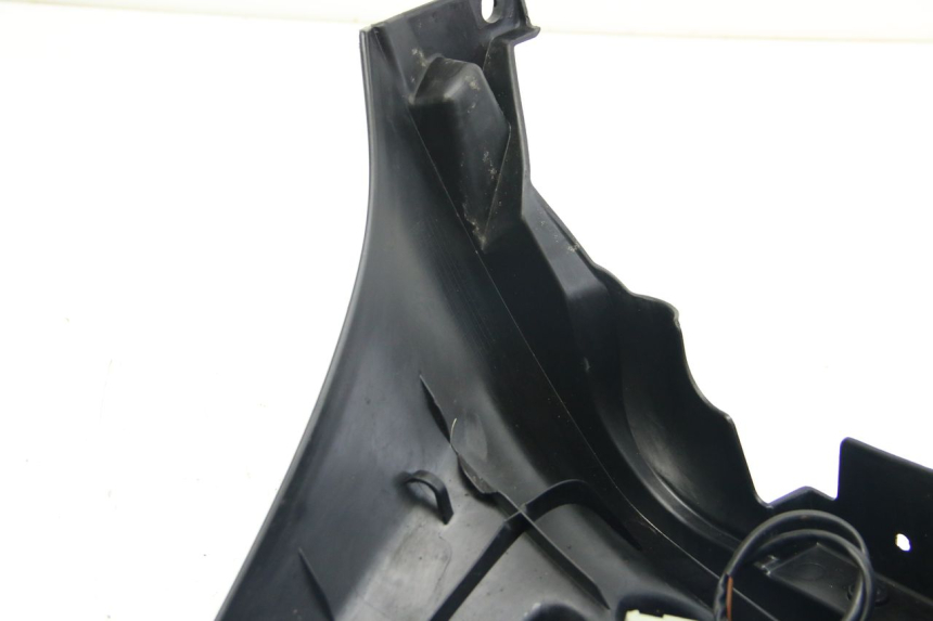 photo de PARAFANGO POSTERIORE PEUGEOT CITYSTAR 125 (2011 - 2017) - Angolazione alternativa