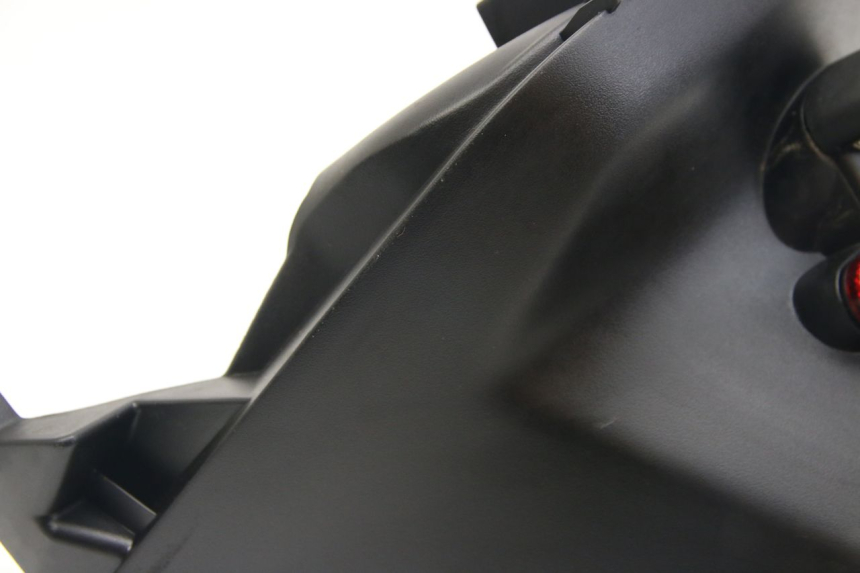 photo de PARAFANGO POSTERIORE PEUGEOT CITYSTAR 125 (2011 - 2017) - Altra angolazione