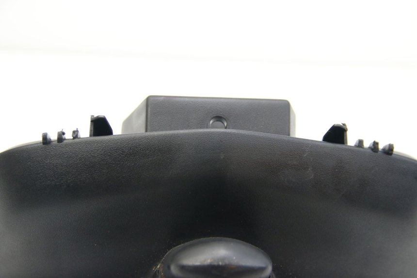 photo de PARAFANGO POSTERIORE PEUGEOT CITYSTAR 125 (2011 - 2017) - Vista d'insieme del prodotto