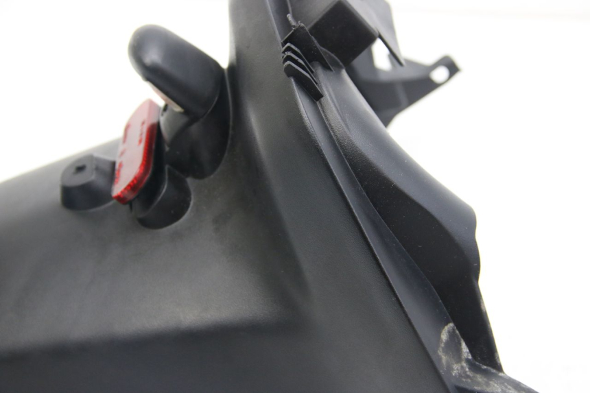 photo de PARAFANGO POSTERIORE PEUGEOT CITYSTAR 125 (2011 - 2017) - Marcature e riferimenti originali