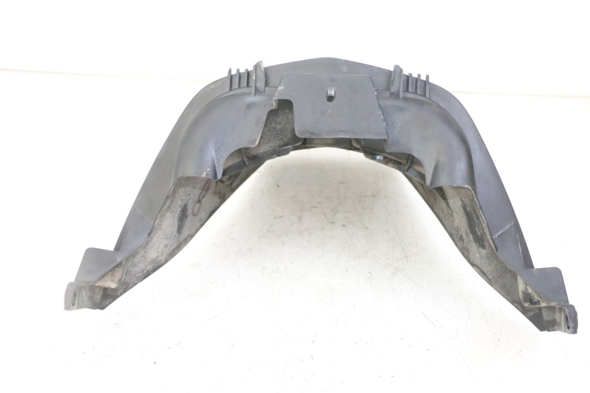 photo de PARAFANGO POSTERIORE PEUGEOT CITYSTAR 50 (2013 - 2017) - Zoom sullo stato d'uso