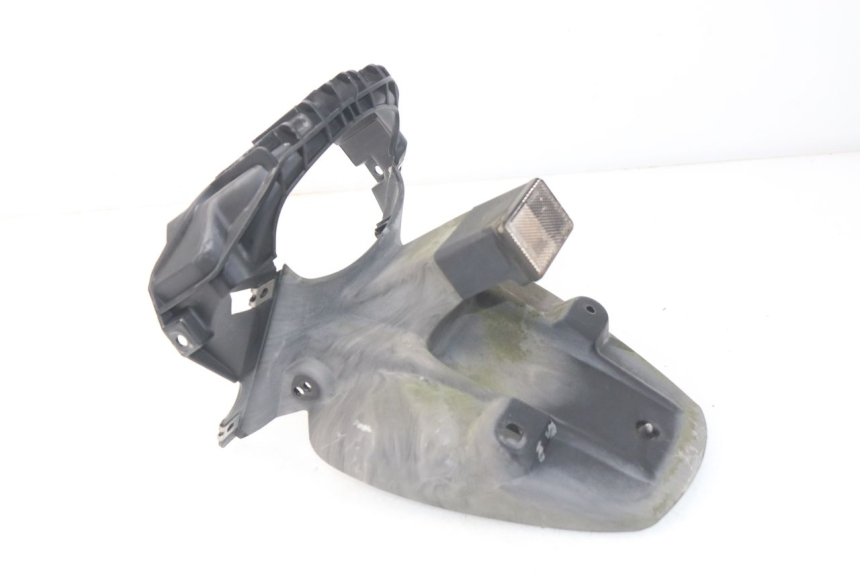 photo de Parafango posteriore HYOSUNG COMET GTR 125 (2007 - 2014) - Primo piano tecnico