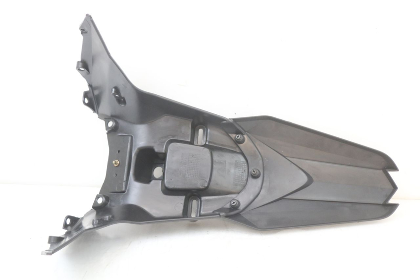 photo de PARAFANGO POSTERIORE SYM CROX 4T 50 (2016 - 2023) - Dettagli dei punti di fissaggio