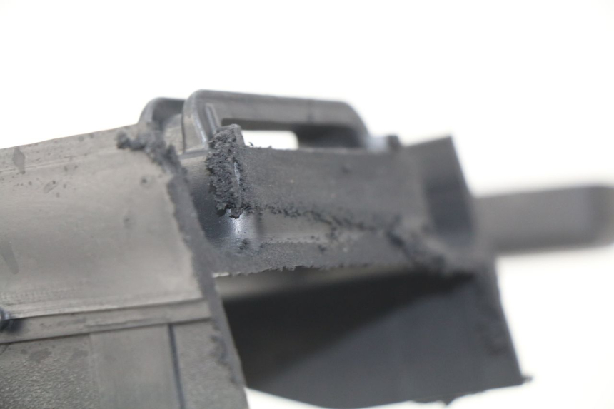 photo de Parafango posteriore EFUN E2GO 1 (2017 - 2021) - Zoom sullo stato d'uso