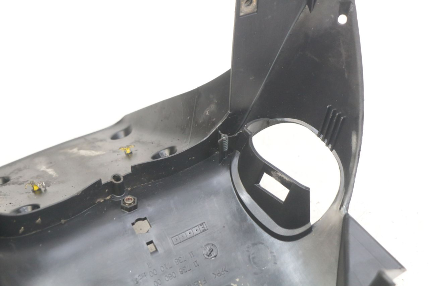 photo de PARAFANGO POSTERIORE PEUGEOT ELYSEO 125 (1999 - 2004) - Zoom sullo stato d'uso