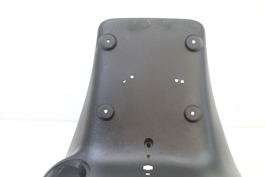 photo de PARAFANGO POSTERIORE PEUGEOT ELYSEO 125 (1999 - 2004) - Dettaglio del componente