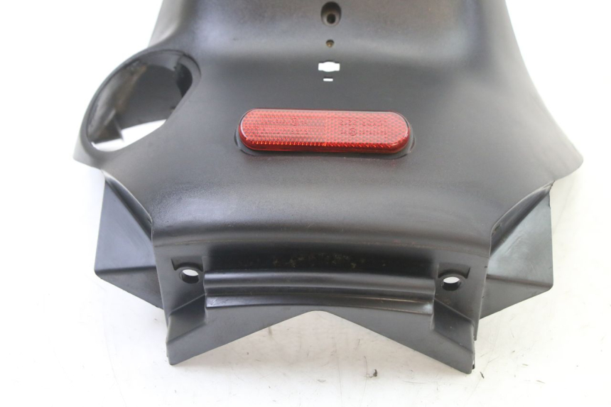 photo de PARAFANGO POSTERIORE PEUGEOT ELYSEO 125 (1999 - 2004) - Zoom sullo stato d'uso