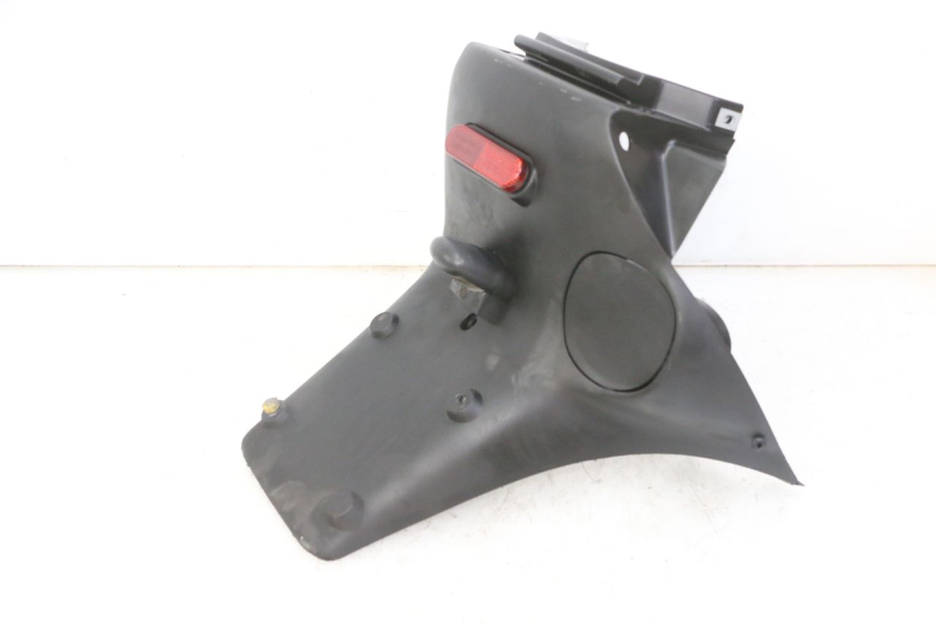 photo de PARAFANGO POSTERIORE PEUGEOT ELYSTAR 125 (2002 - 2007) - Primo piano tecnico