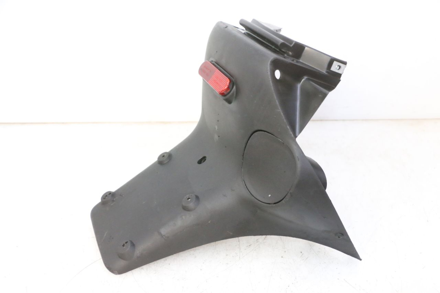 photo de PARAFANGO POSTERIORE PEUGEOT ELYSTAR 50 (2002 - 2014) - Dettagli dei punti di fissaggio