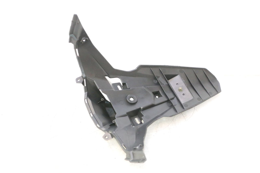 photo de PARAFANGO POSTERIORE JM MOTORS EVOLIS 4T 50 (2018 - 2022) - Primo piano tecnico